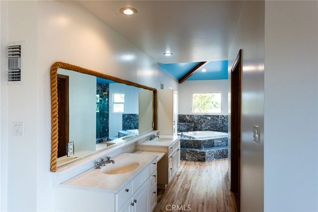 2007 W 180th Place, Torrance, CA 90504