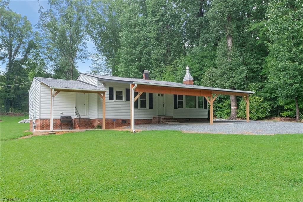 646 Hawthorne Drive, Asheboro, NC 27205