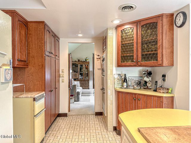 4474 Lake Shore Drive, Bolton, NY 12824