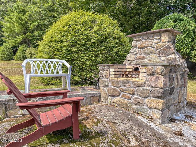 4474 Lake Shore Drive, Bolton, NY 12824