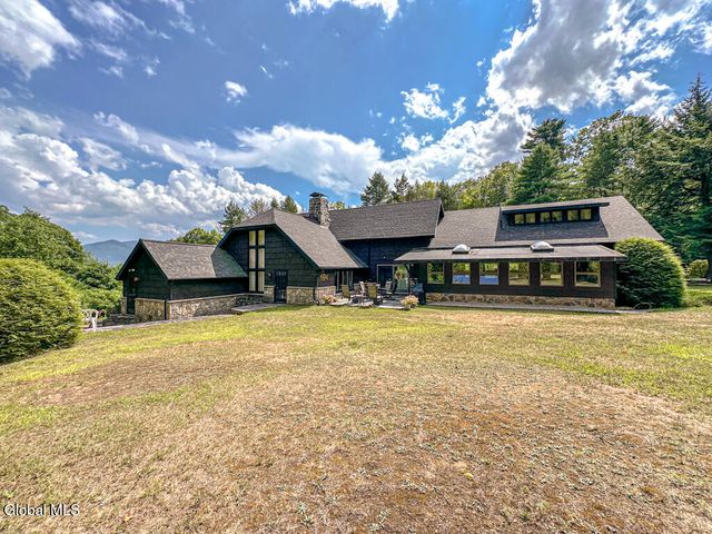 4474 Lake Shore Drive, Bolton, NY 12824