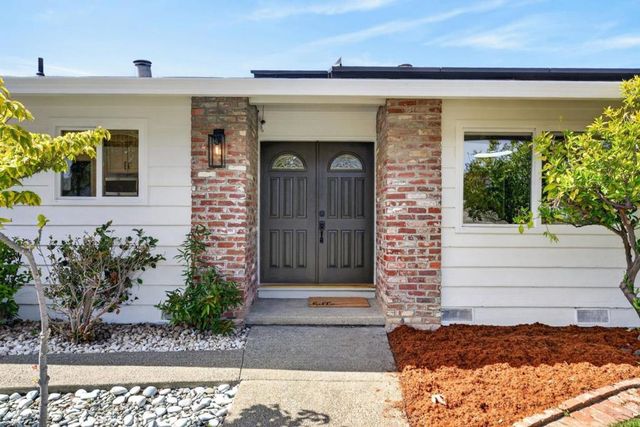 1604 El Verano Way, Belmont, CA 94002