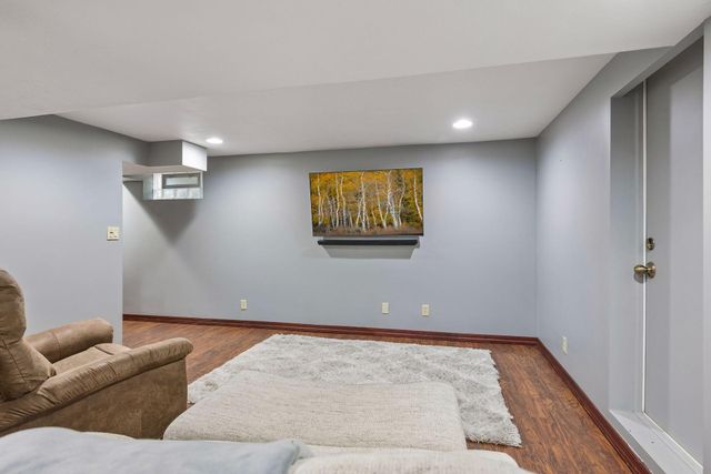 5049 Penn Avenue S, Minneapolis, MN 55419