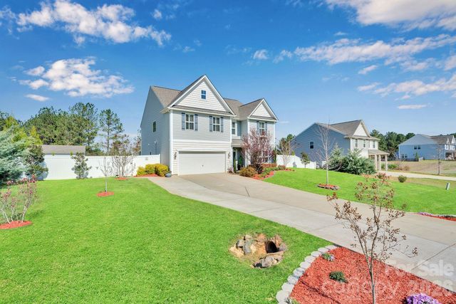 6129 Hawk View Road, Waxhaw, NC 28173