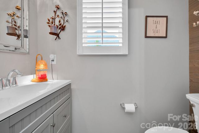 6129 Hawk View Road, Waxhaw, NC 28173