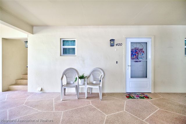 400 Lake Clay Drive S, Lake Placid, FL 33852