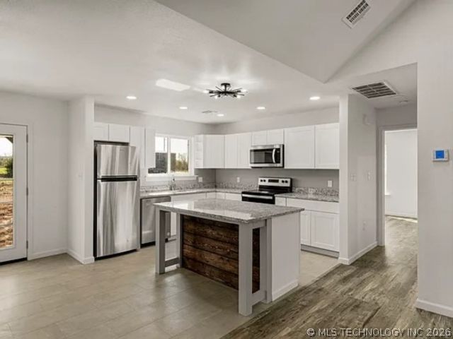 1151 N 4345 Road, Pryor, OK 74361