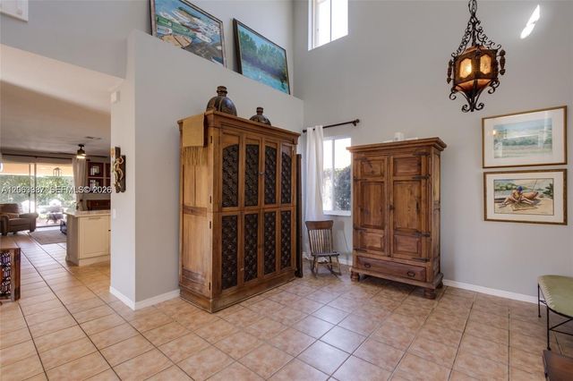 1280 Majesty Ter, Weston, FL 33327