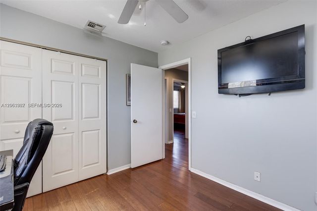 1280 Majesty Ter, Weston, FL 33327