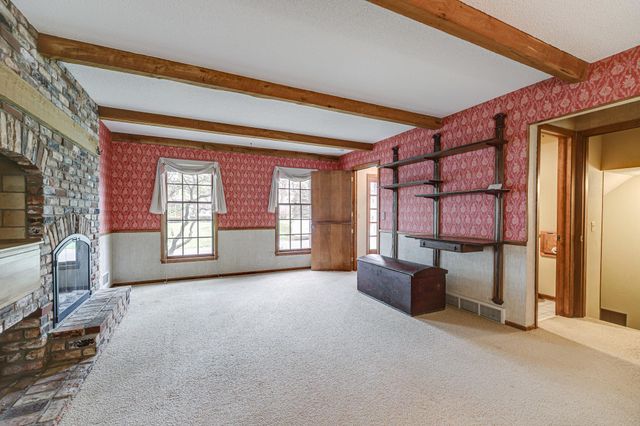 1721 Rhode Island Avenue N, Golden Valley, MN 55427