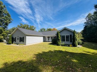 4 Carriage House Lane, West Chazy, NY 12992