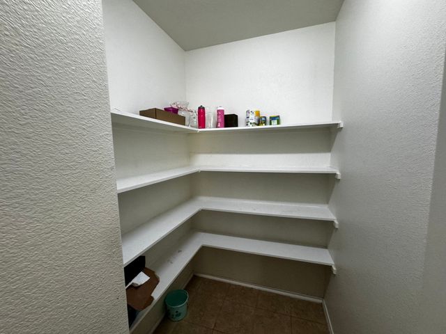 101 Holly Street, Waxahachie, TX 75165