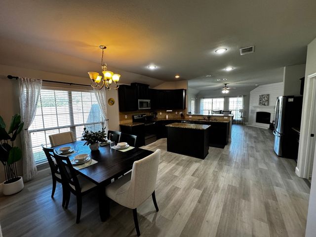 101 Holly Street, Waxahachie, TX 75165