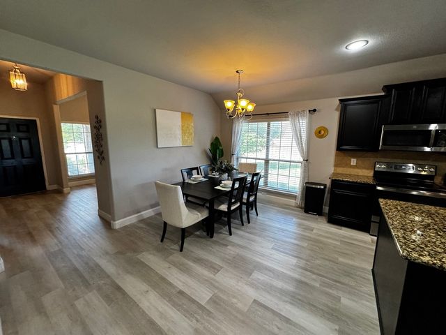 101 Holly Street, Waxahachie, TX 75165