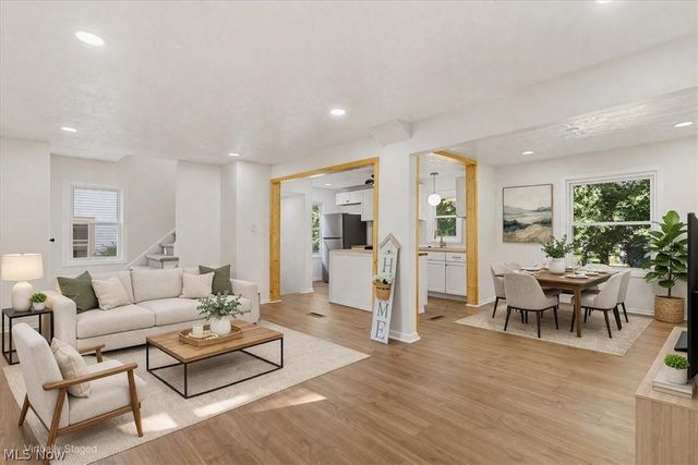 1126 Orlando Avenue, Akron, OH 44320