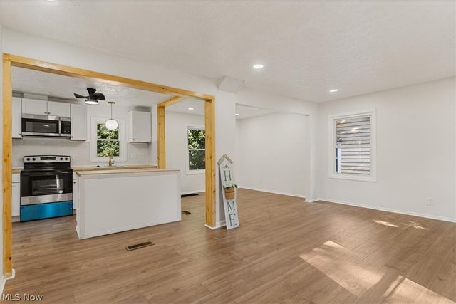 1126 Orlando Avenue, Akron, OH 44320