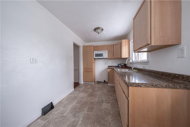 115 Freeport ST, Delmont, PA 15626