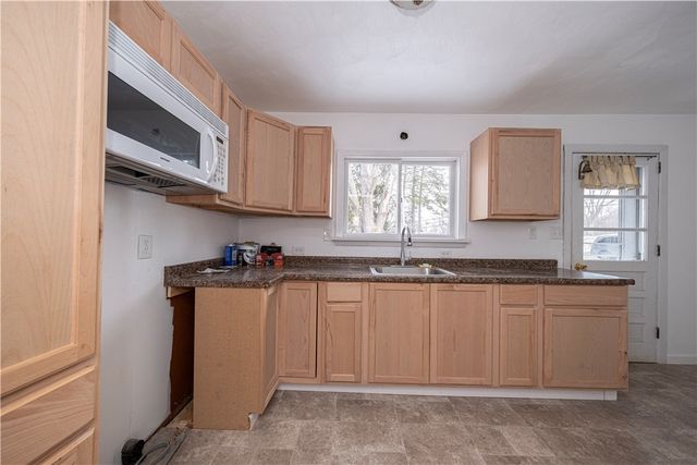 115 Freeport ST, Delmont, PA 15626