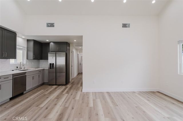 516 South Street A, Glendale, CA 91202
