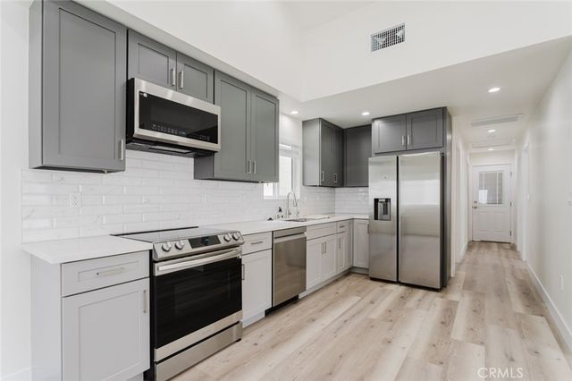 516 South Street A, Glendale, CA 91202