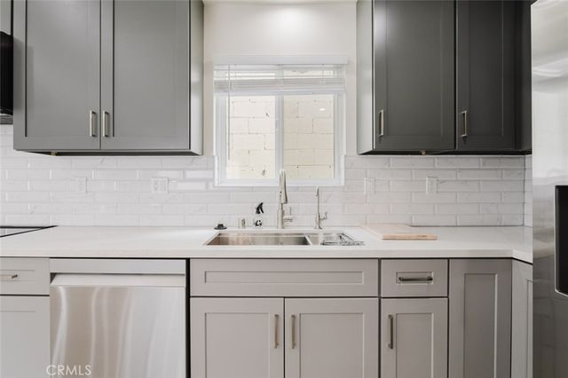 516 South Street A, Glendale, CA 91202