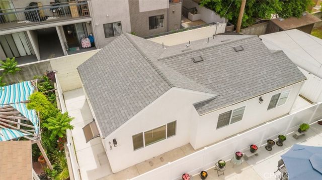 516 South Street A, Glendale, CA 91202