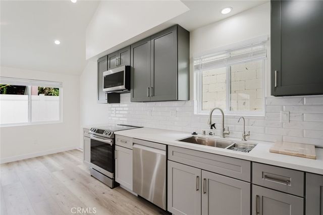516 South Street A, Glendale, CA 91202