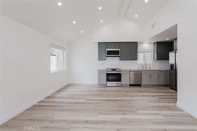 516 South Street A, Glendale, CA 91202
