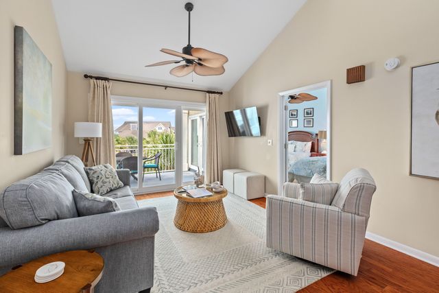 2942 Atrium Villa Drive 42, Seabrook Island, SC 29455