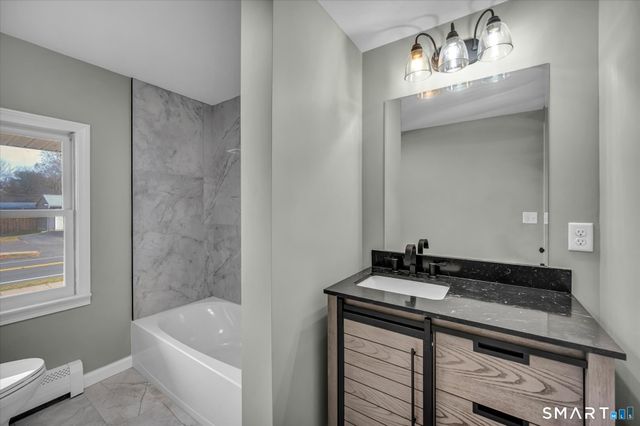 84 Raffia Road, Enfield, CT 06082