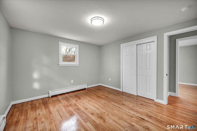 84 Raffia Road, Enfield, CT 06082