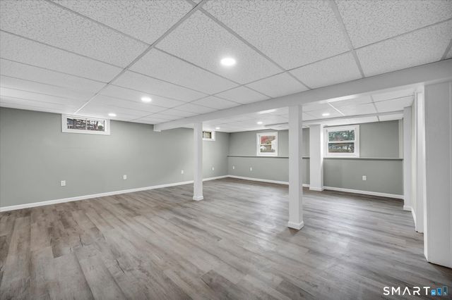 84 Raffia Road, Enfield, CT 06082