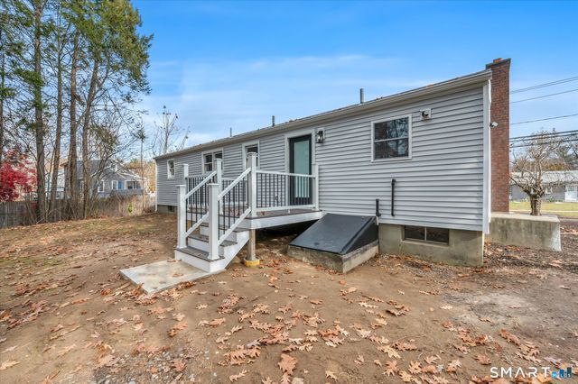 84 Raffia Road, Enfield, CT 06082