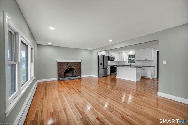 84 Raffia Road, Enfield, CT 06082