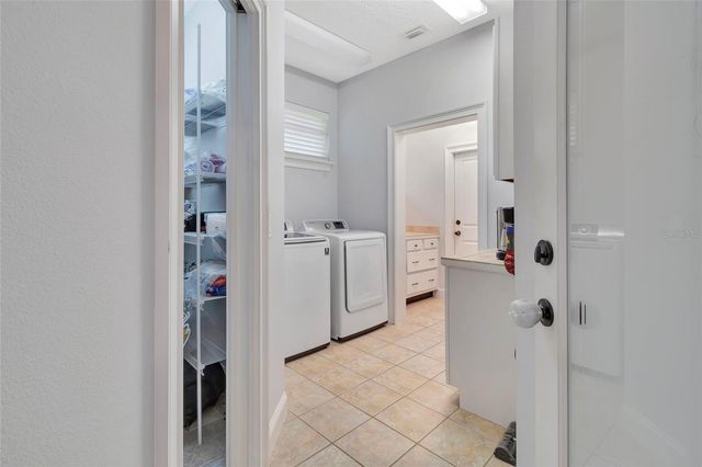 1215 LAKESHORE DRIVE, Eustis, FL 32726