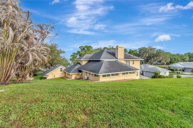 1215 LAKESHORE DRIVE, Eustis, FL 32726
