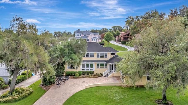 1215 LAKESHORE DRIVE, Eustis, FL 32726