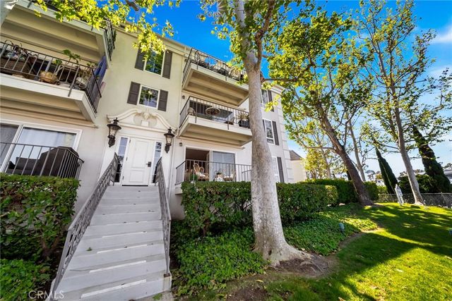 300 Cagney Lane 101, Newport Beach, CA 92663