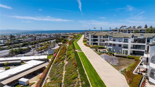 300 Cagney Lane 101, Newport Beach, CA 92663