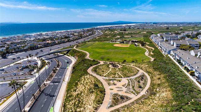 300 Cagney Lane 101, Newport Beach, CA 92663