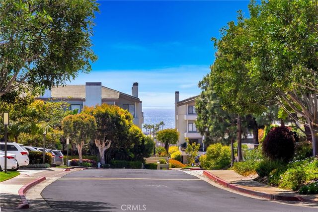 300 Cagney Lane 101, Newport Beach, CA 92663