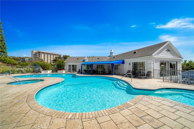 300 Cagney Lane 101, Newport Beach, CA 92663