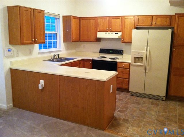 1311 Village Views Dr, Glen Allen, VA 23059