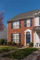 1311 Village Views Dr, Glen Allen, VA 23059