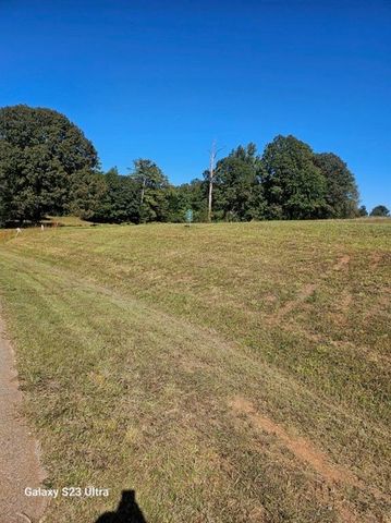 35 River Meadow Lane, Social Circle, GA 30025