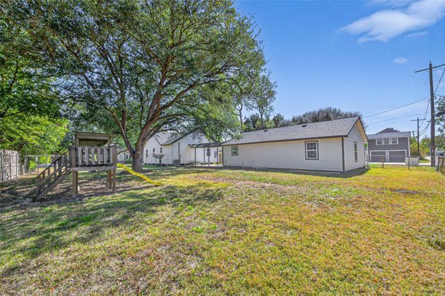 1418 Carlisle Street, Rosenberg, TX 77471