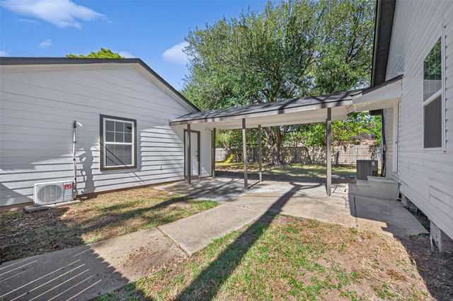 1418 Carlisle Street, Rosenberg, TX 77471