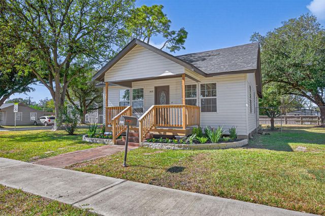 1418 Carlisle Street, Rosenberg, TX 77471