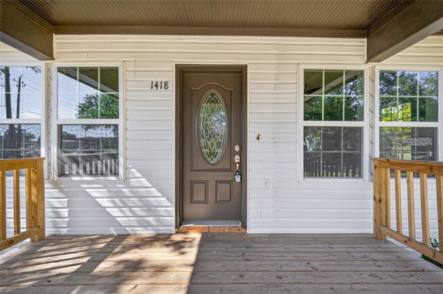 1418 Carlisle Street, Rosenberg, TX 77471