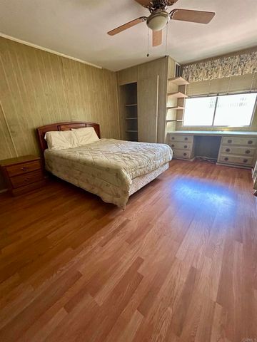 2280 E Valley Pkwy 43, Escondido, CA 92027